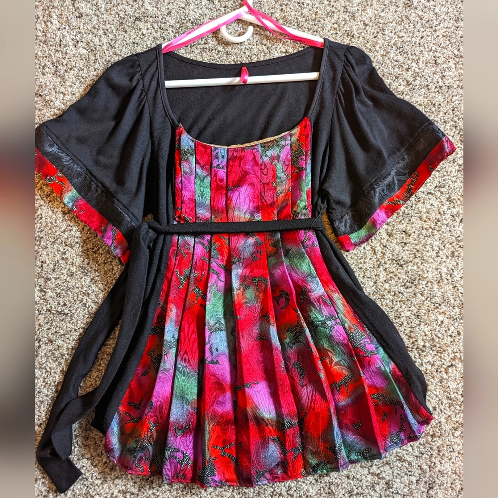 Unique SuperLuckyCat Dressy Top